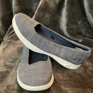 Skechers GOGAmax Go step light lt denim blue 7.5